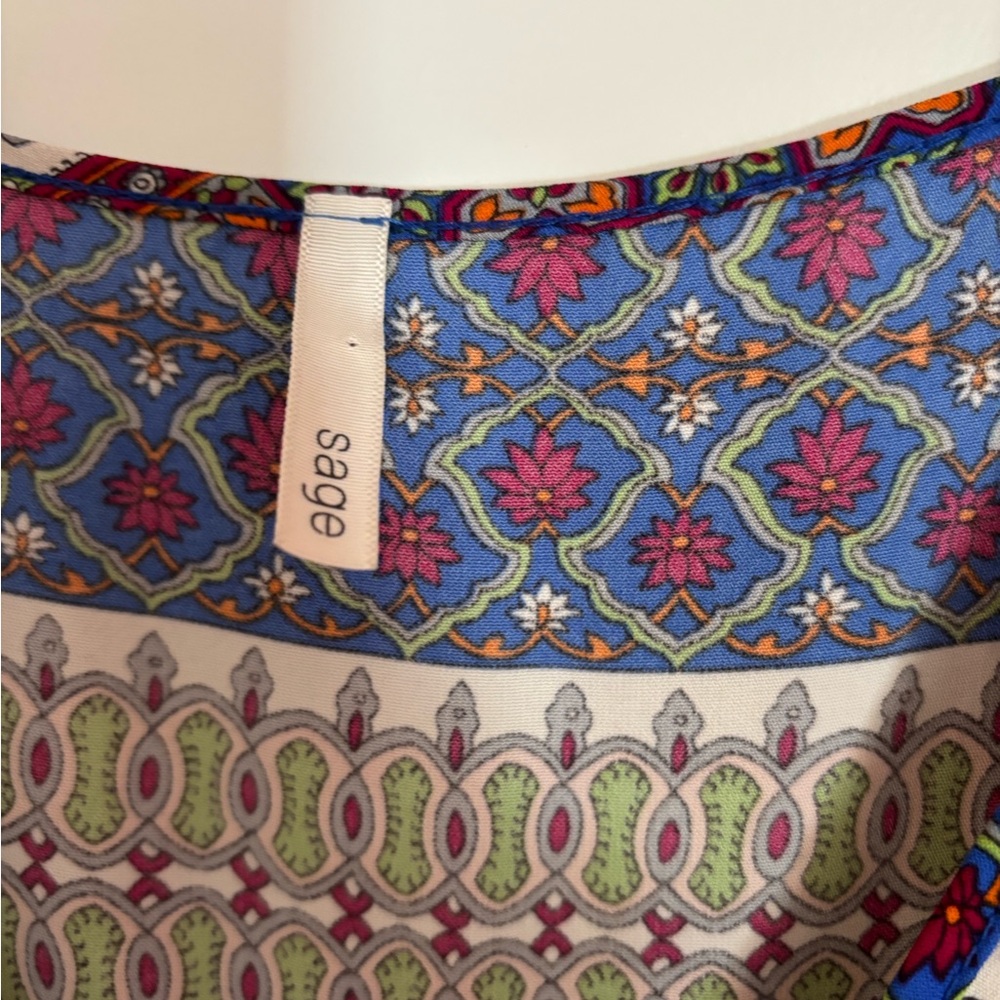 Sage Multicolor Patterned Romper. Size Small - image 3